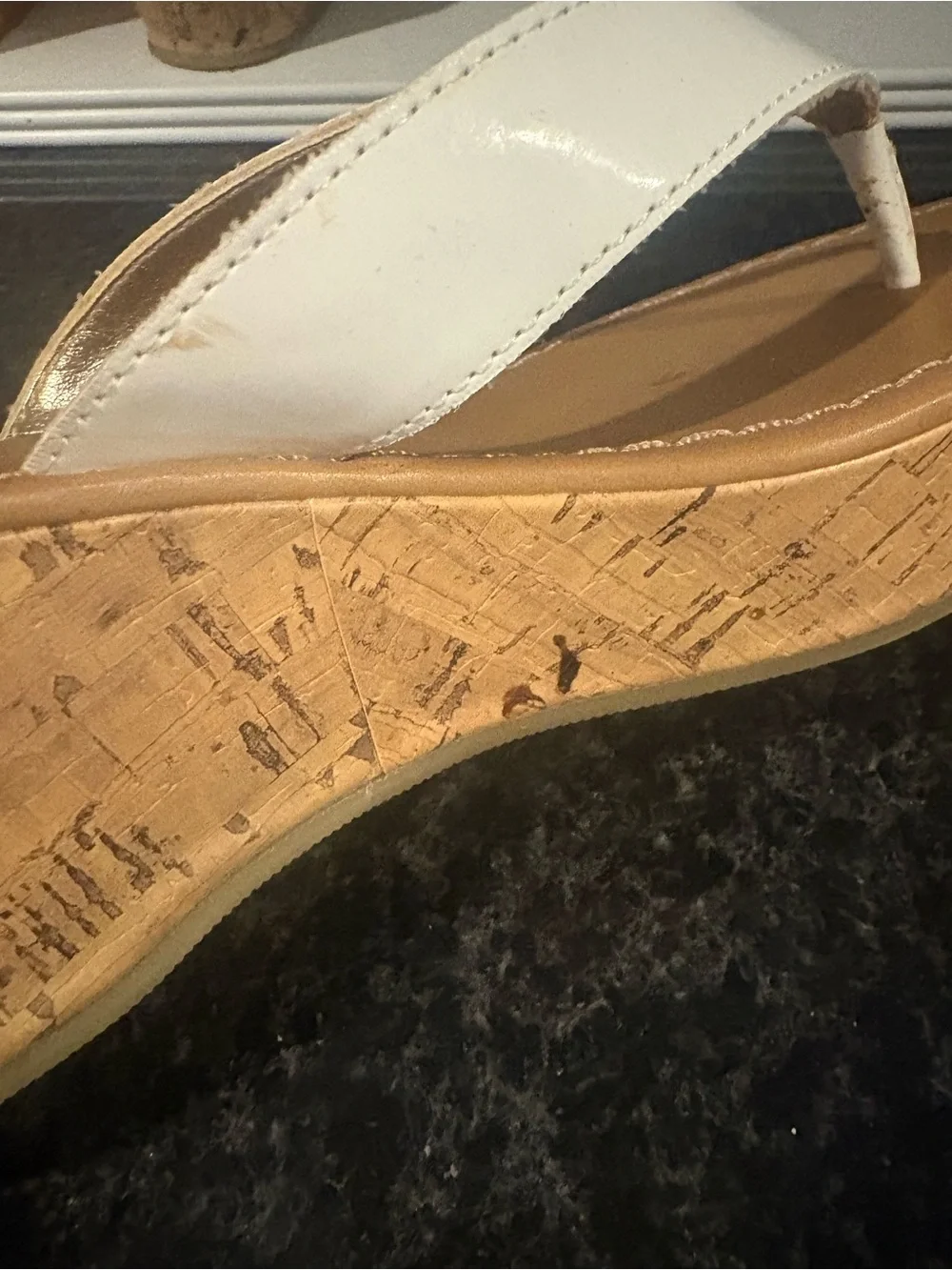 Kohl's Women's Cork Wedge Thong Sandals in Pink and White